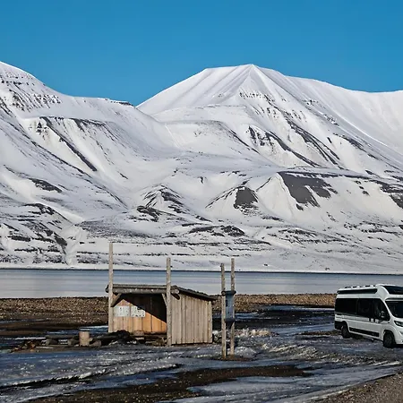 Κάμπινγκ Arctic Vans - Comfort On Wheels Λονγκιαρμπίεν